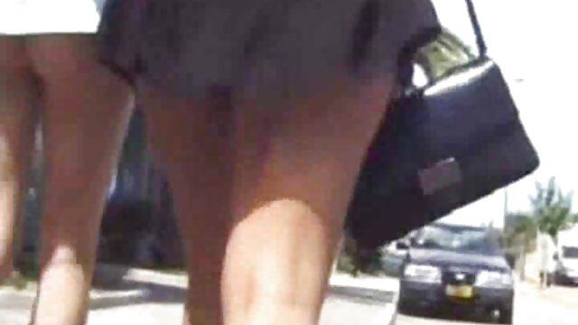 Des saudia porno colocataires en chaleur deviennent méchants les uns avec les autres