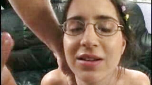 écolière culotte taquiner porno nike arabe