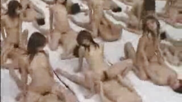 Cock Gobbling porno arab gratoui MILF Nikki Hunter Double pénétration