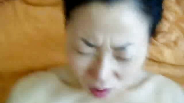 SPYFAM Mardi Gras Chantage pour la petite demi-soeur aflam xnxx arabe