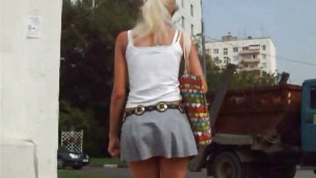 Turc sevgilisini nik arabe porno evde sikiyor