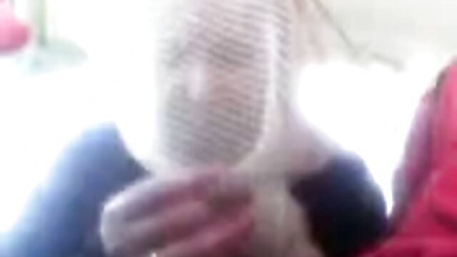 Les gros seins fermes d'Ana simulent aflam erotic arab la baise titty