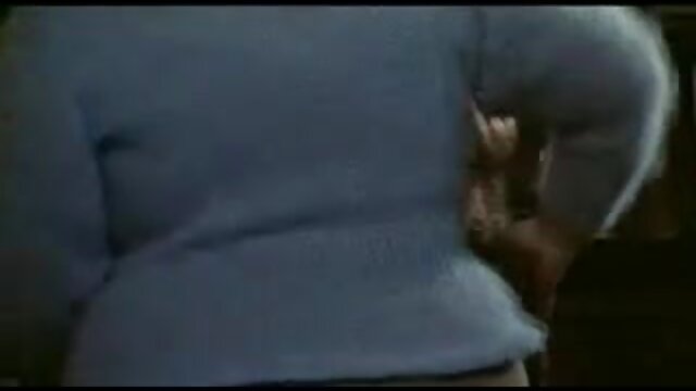 Ado russe film porno x arabe en jeans